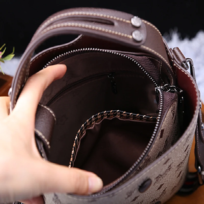 

Genuine Leather Ladies Bucket Bag 2021 New Fashion All-match Shoulder Bag Ladies Designer Wallets and Handbags Channels Handbags