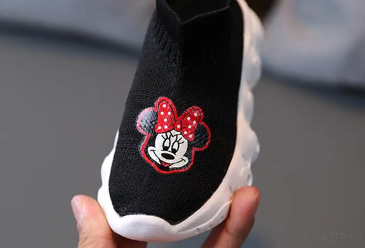 Новинка Осенняя детская светящаяся обувь с Микки Маусом мультяшная светодиодная