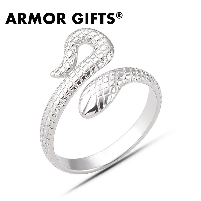 ΠΠΎΠ»ΡΡΠΎ ΠΈΠ· ΡΠΈΡΠ°Π½ΠΎΠ²ΠΎΠΉ ΡΡΠ°Π»ΠΈ Π² Π΅Π²ΡΠΎΠΏΠ΅ΠΉΡΠΊΠΎΠΌ ΠΈ Π°ΠΌΠ΅ΡΠΈΠΊΠ°Π½ΡΠΊΠΎΠΌ ΡΠ΅ΡΡΠΎ-ΡΡΠΈΠ»Π΅, ΠΆΠ΅Π½ΡΠΊΠΎΠ΅ ΡΠ΅Π³ΡΠ»ΠΈΡΡΠ΅ΠΌΠΎΠ΅ ΠΊΠΎΠ»ΡΡΠΎ Π² ΡΡΠΈΠ»Π΅ Ρ
ΠΈΠΏ-Ρ
ΠΎΠΏ, ΡΠ΅Π°Π»ΠΈΡΡΠΈΡΠ½ΠΎΠ΅ ΠΊΠΎΠ»ΡΡΠΎ Π½Π° ΡΠΊΠ°Π·Π°ΡΠ΅Π»ΡΠ½ΡΠΉ ΠΏΠ°Π»Π΅Ρ Π² ΡΠΎΡΠΌΠ΅ Π·ΠΌΠ΅ΠΈ ΠΠΎΠ»ΡΡΠΎ ΠΈΠ· ΡΠΈΡΠ°Π½ΠΎΠ²ΠΎΠΉ ΡΡΠ°Π»ΠΈ Π² Π΅Π²ΡΠΎΠΏΠ΅ΠΉΡΠΊΠΎΠΌ ΠΈ Π°ΠΌΠ΅ΡΠΈΠΊΠ°Π½ΡΠΊΠΎΠΌ ΡΠ΅ΡΡΠΎ-ΡΡΠΈΠ»Π΅, ΠΆΠ΅Π½ΡΠΊΠΎΠ΅ ΡΠ΅Π³ΡΠ»ΠΈΡΡΠ΅ΠΌΠΎΠ΅ ΠΊΠΎΠ»ΡΡΠΎ Π² ΡΡΠΈΠ»Π΅ Ρ
ΠΈΠΏ-Ρ
ΠΎΠΏ, ΡΠ΅Π°Π»ΠΈΡΡΠΈΡΠ½ΠΎΠ΅ ΠΊΠΎΠ»ΡΡΠΎ Π½Π° ΡΠΊΠ°Π·Π°ΡΠ΅Π»ΡΠ½ΡΠΉ ΠΏΠ°Π»Π΅Ρ Π² ΡΠΎΡΠΌΠ΅ Π·ΠΌΠ΅ΠΈ