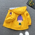 2021 Новый Модный Плащ с рисунком для маленьких девочек Осенняя детская одежда с капюшоном куртка для детей от 1 до 6 лет, пальто для малышей