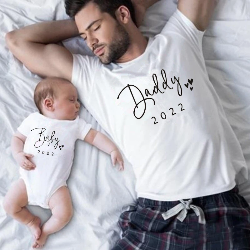 Funny Baby Daddy 2022 Family Matching Clothing Simple Pregnancy Announcement Family Look T Shirt Baby Dad Matching Clothes