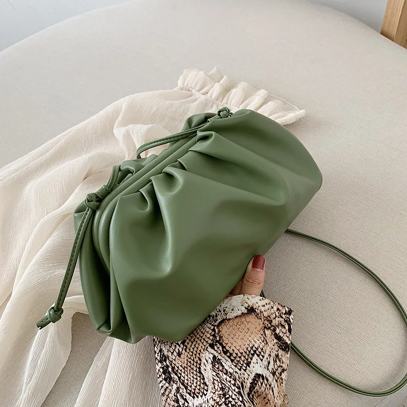 

Luxury Designer New Cloud Shape Women Day Clutch Bag Pleated Dumpling Shoulder Messenger Bag Small Cute Lady Crossbody HandbagQ4