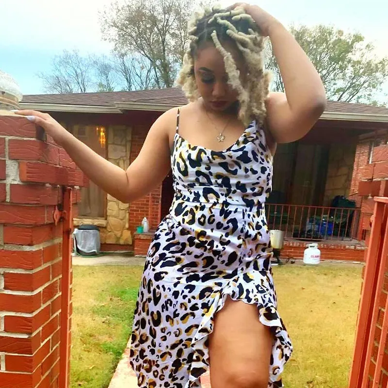 

Boho Leopard Print Spaghetti Strap Sexy Dress Women Summer Sleeveless O-Neck Loose Mini Bodycon Dress Backless Casual Dresses