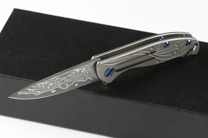 

Outdoor Mini Small Titanium Handle Pocket Knife D2 Blade And Damascus Steel Folding Knife Camping Cutting Survival EDC Tool