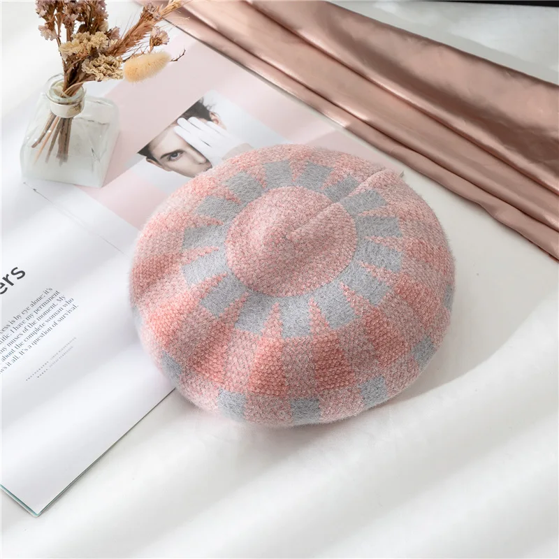 

Women beret hat Winter velvet eavesless painter hat color matching pumpkin hat all-match casual warm hat
