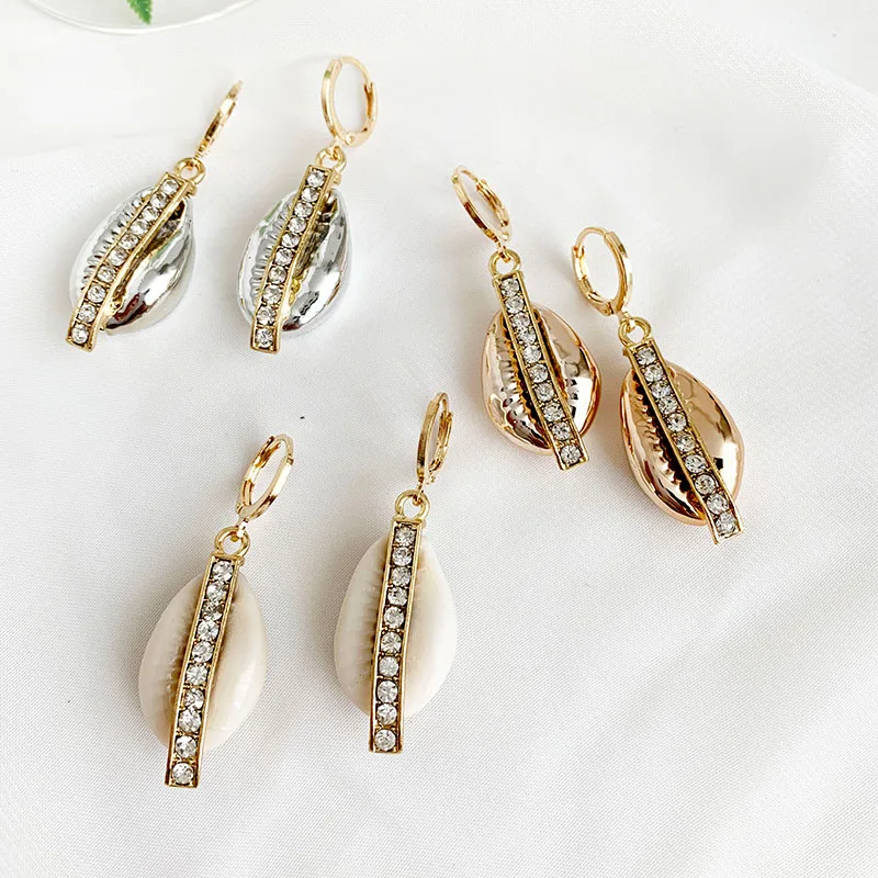 Женские серьги в стиле бохо большие из белого искусственного жемчуга и смолы