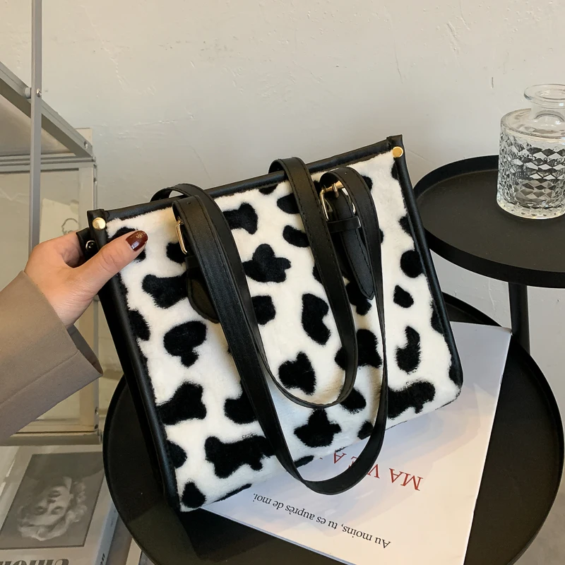 

Cow Pattern Women Mini Tote Bag Fashion Design Ladies Small Shoulder Bags Winter Soft Plush Female Furry Bear Purse Handbags