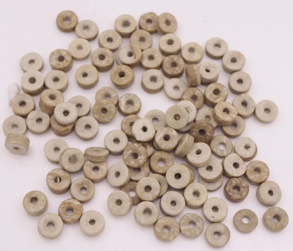 100 шт./25 г 8-9 мм Натуральная плоская трубка Кокосовая раковина широкие бусины