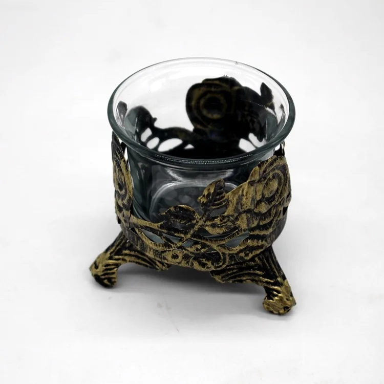 Стеклянный подсвечник используемый резной полый украшения для ужина атмосферы