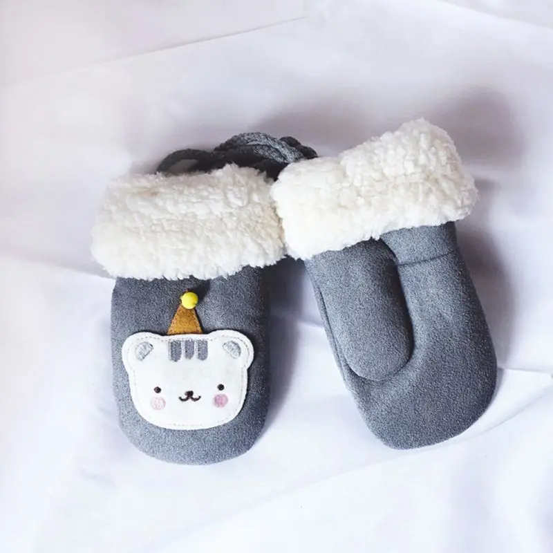 

40JC Newborn Kids Winter Knitted Gloves Unisex Cute Cartoon Bear Hang Neck Mittens