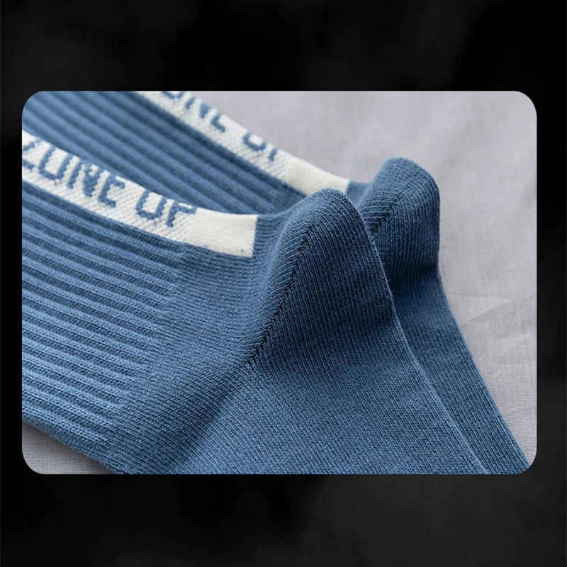 

High Quality Fashion Men's Breathable Basketball Socks Elite Thick Sports Socks Unisex Harajukumen's happy Funny Embroider socks