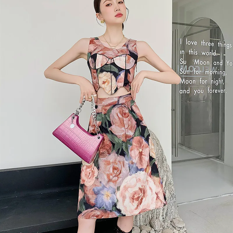 

Vintage Slim Fashion Women Summer Floral Print Short Crop Vest Female New Designed Skirt Ladies Brand Elegant Skirt Set ML360