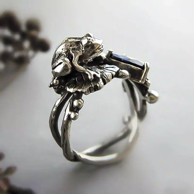 Retro Geometric Frog Lotus Leaf Ring Fashion Men and Women Blue Gemstone Decoration Casual Party Mascot Animal Jewelry | Украшения и