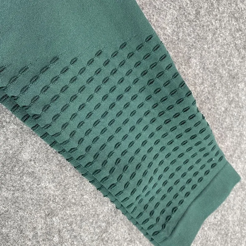 Hecatal Two Piece Yoga Set Women High-quality Stretch Tights Crop Top Leggings Set Sexy Workout Clothes for Women Gym Clothing