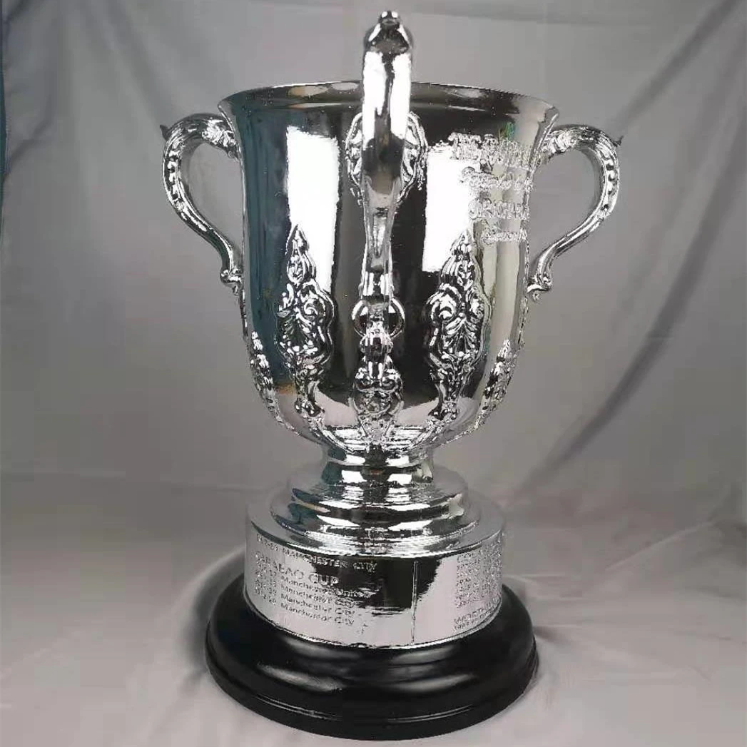 

2022 New European Trophy Three-handle Champions Sports Trophy Fan Souvenir Replica Ornament Resin 42cm
