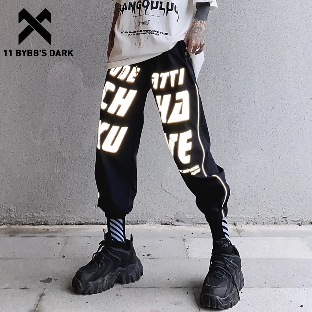 

11 BYBB'S DARK Streetwear, светоотражающие штаны-шаровары с буквенным принтом, тактические свободные спортивные штаны в стиле хип-хоп, мужские брюки дл...