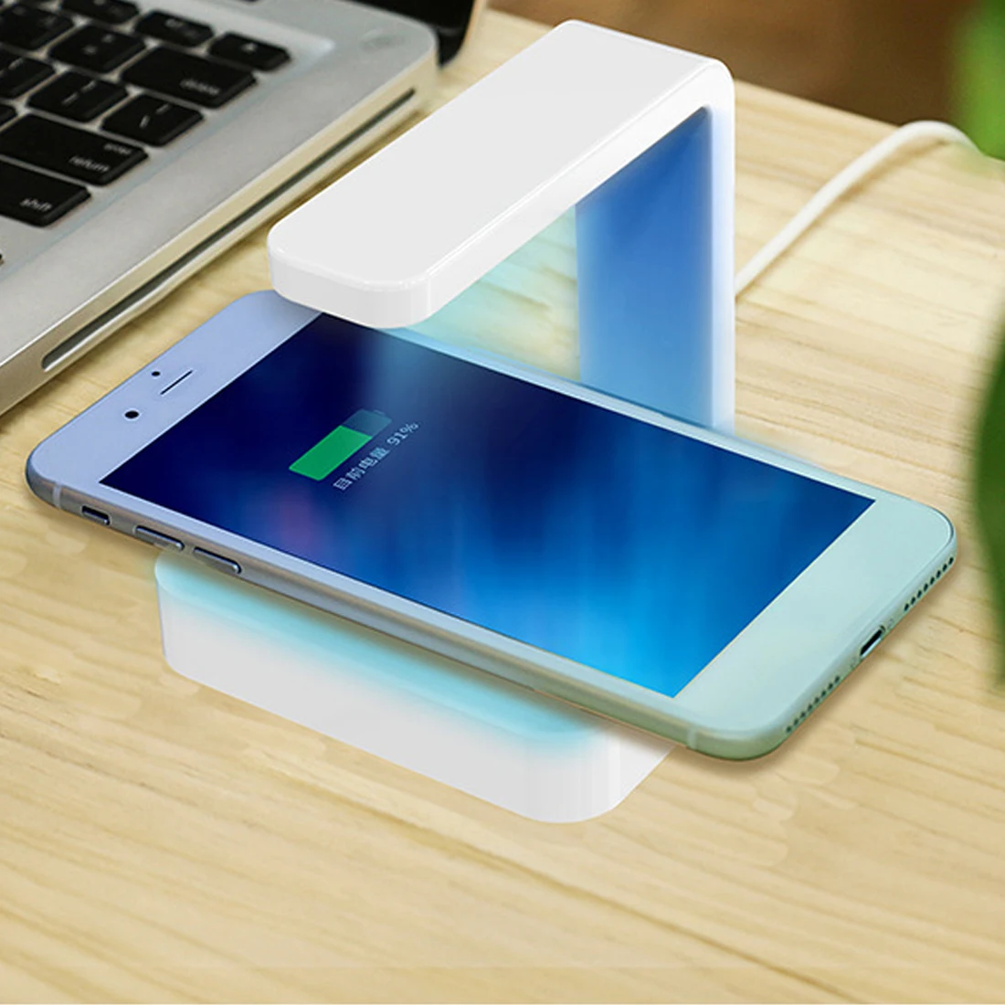 

2 in 1 UV Germicidal Lamp with Wireless Charger for Iphone and Android Smartphones Efficient Sterilization 99.9%