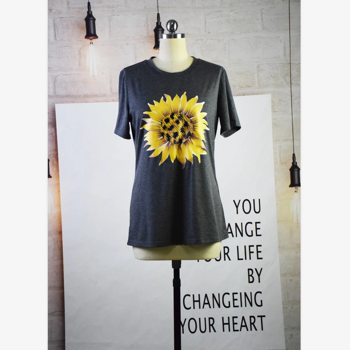 

2020 New Hot Selling British Front Printed round Neck Parent-Child Matching Outfit Top