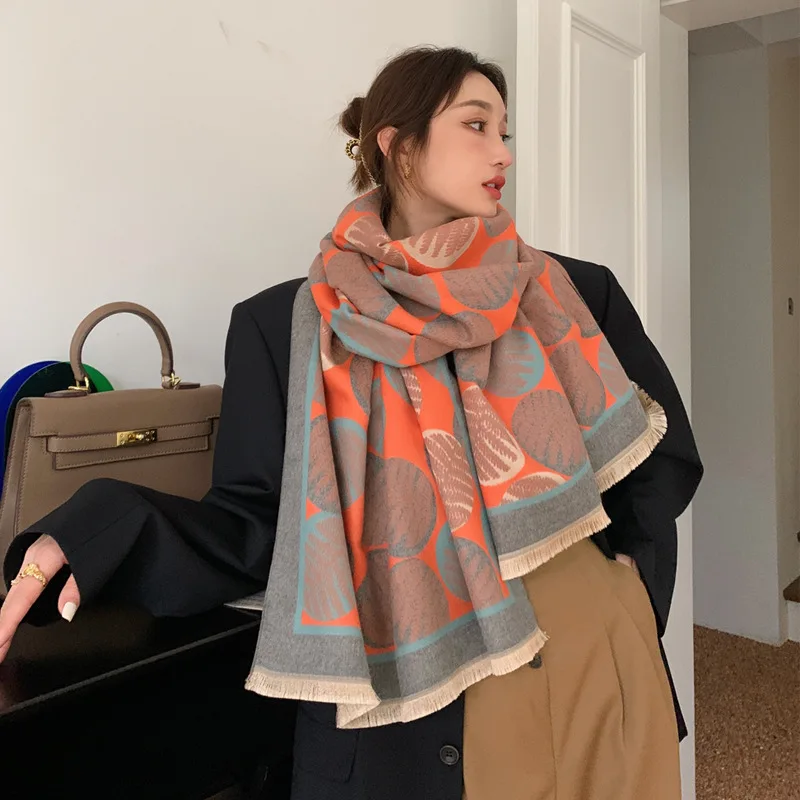 

Newest Cashmere Scarf Women Fashion Shawls Wraps Lady Travel Pashmina Scarves Neck Wram Long Stoles Bandana Hijab Beach Blanket