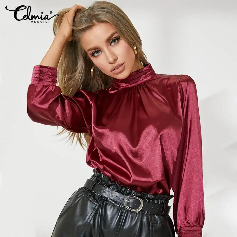 Атласная туника с высоким воротником |