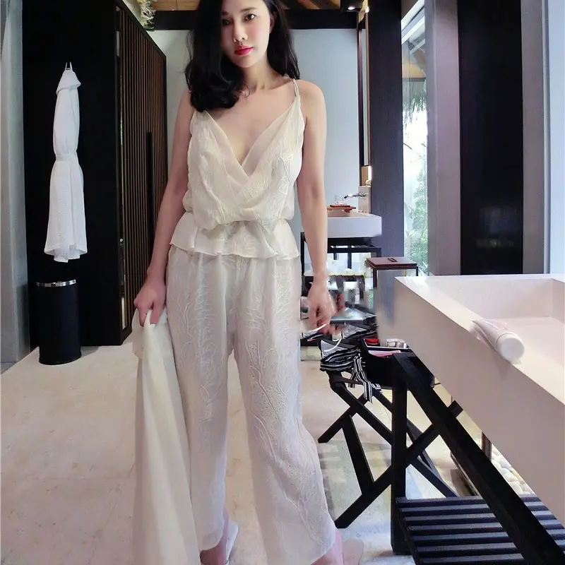 

Summer White Floral Embroidered Silk Women 3 Pieces Pajamas Sets Slip Shorts Sexy Lingerie Female Underwear 5591