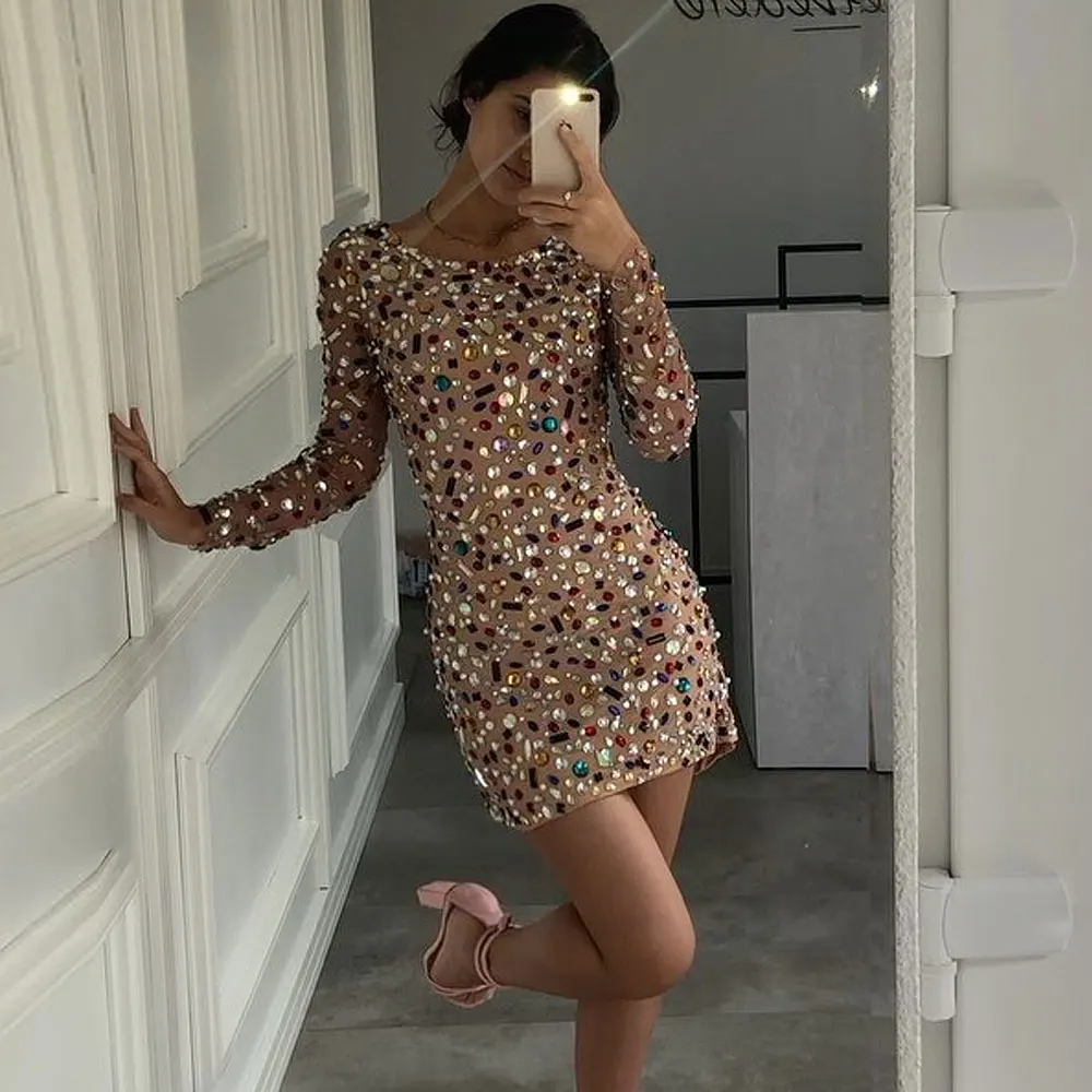 

Блестящее короткое платье для выпускного вечера 2023, платья для торжества с длинным рукавом, платье с открытой спиной и цветными кристаллами, вечернее мини-платье для девочек на заказ