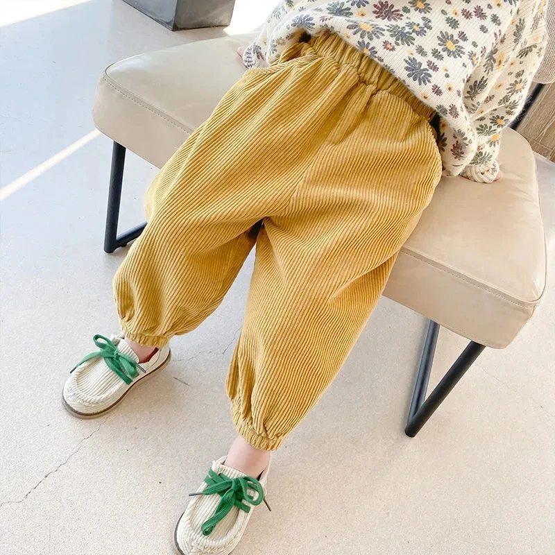 

Kids Girls Corduroy Cargo Pants Winter Warm Children Clothing Loose Sweatpants Fashion Casual Sports Yellow Trousers for 2-8 Age