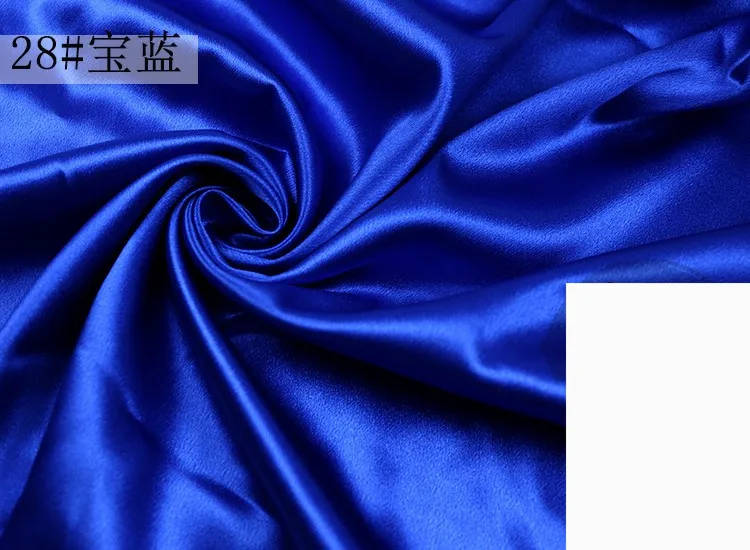 Шифрование и утолщенная искусственная шелковая имитация шелкопряда гладкая