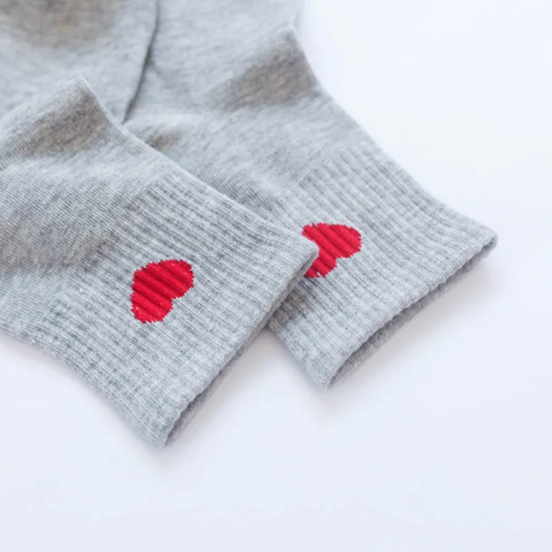 Забавные хлопковые милые теплые женские носки с сердечками чулочно-носочные