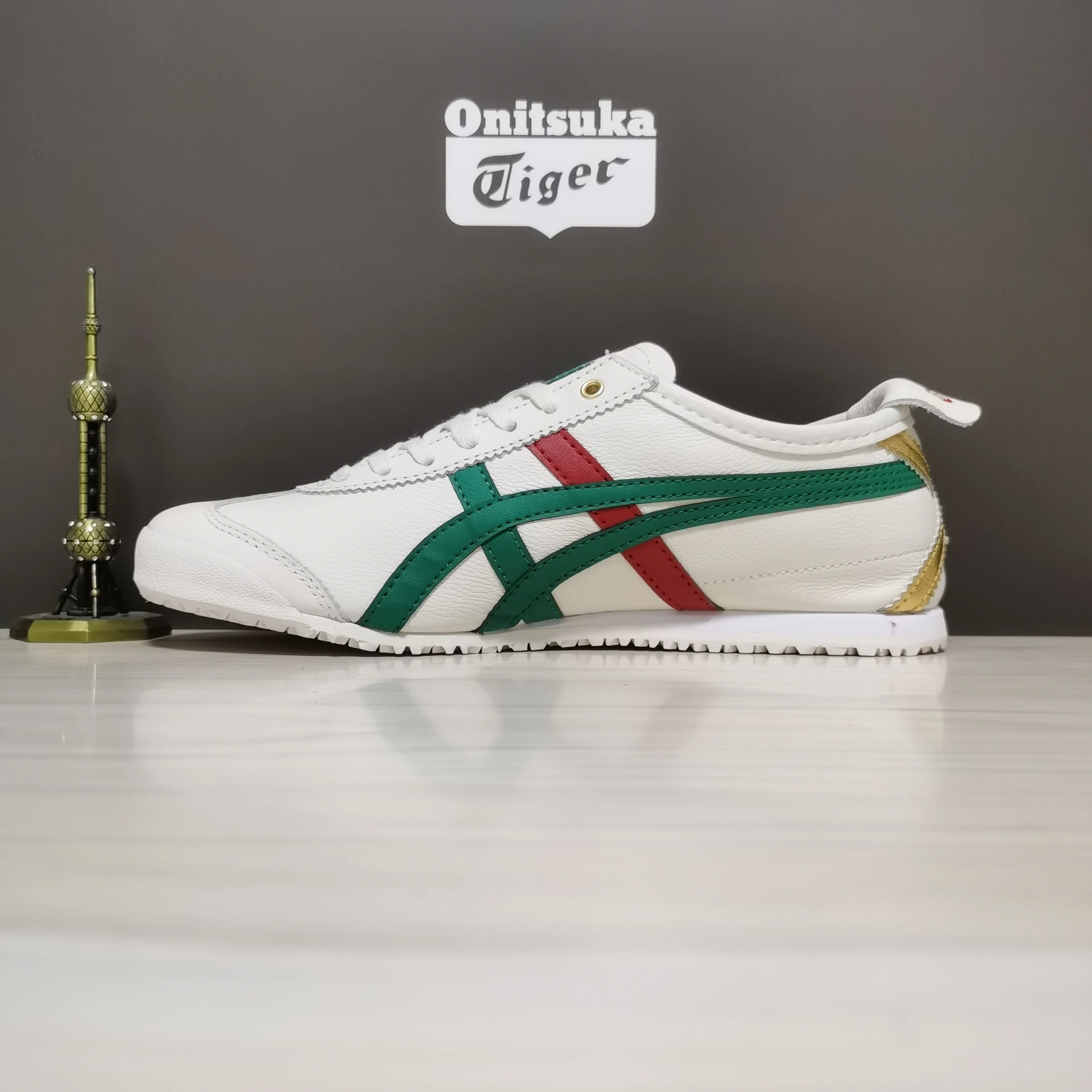 

Authentic THE ONITSUKA Men's/Women's Sports Shoes Outdoor Leather Upper Sneakers Beige/Brown/Green Color Size Eur 36-44