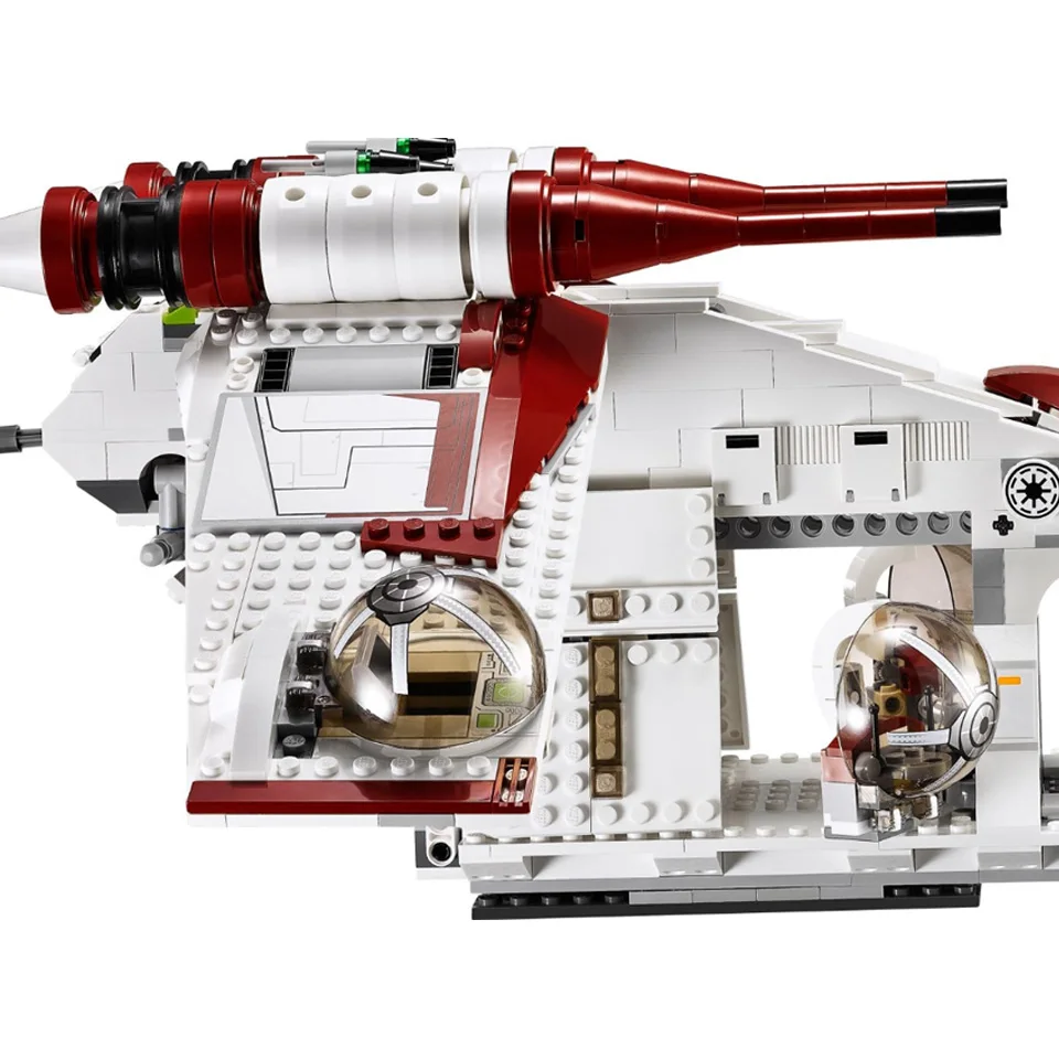 

1175pcs In Stock 05041 Star Series The Republic Gunship Wars Building Blocks 75021 Bricks Toys Gifts 81043