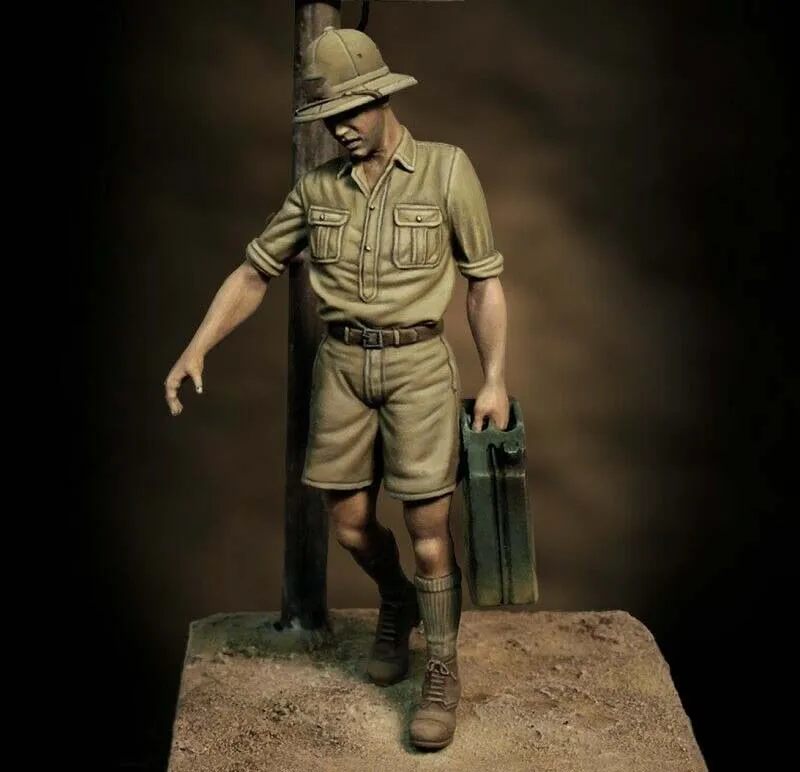 Новинка в разобранном виде 1/35 древних подставка человек с Can (без основания)