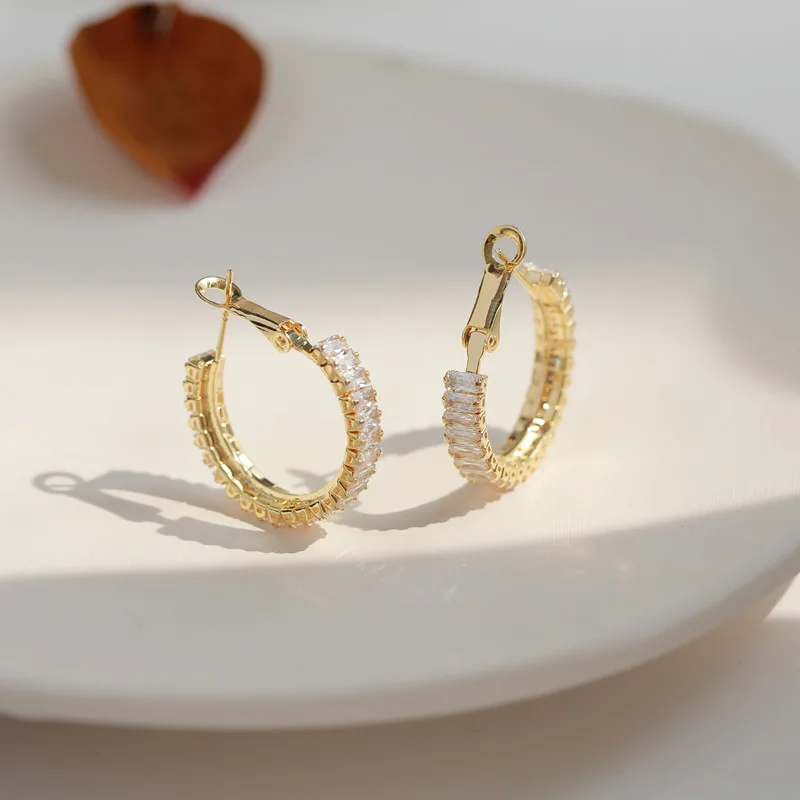Элегантные циркониевые серьги модные Женские винтажные золотистые недорогие в