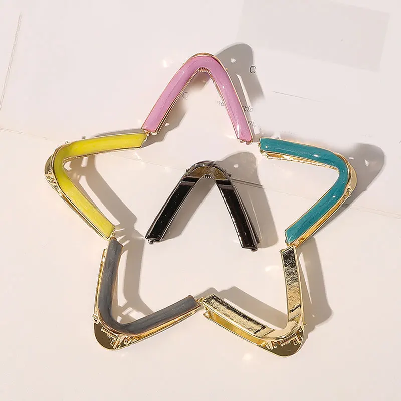 

Alloy Resin V-shape Hair Clip Simple Cute Hairpins For Women Girls Bangs Clip elegant Hair accessories Hairpins Barrettes