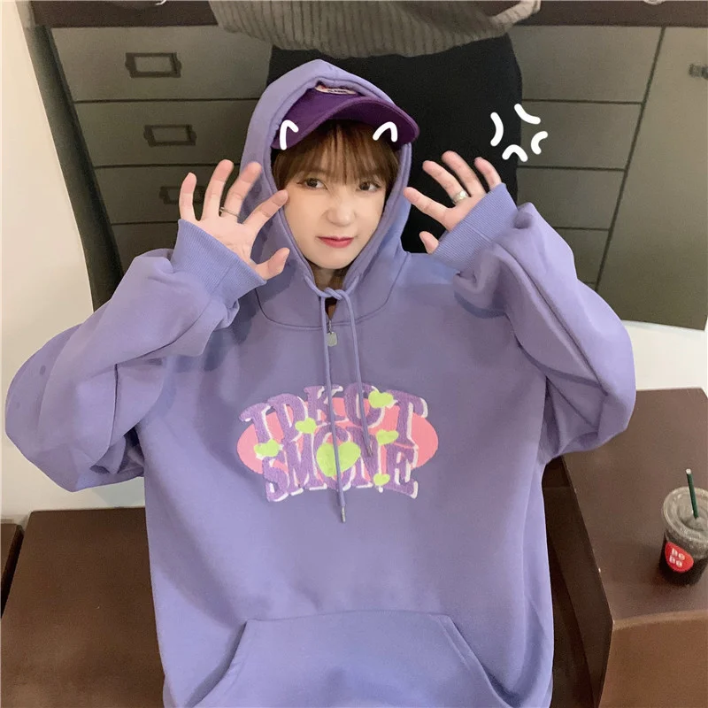 

Heavy Flocking Embroidery Loose Hooded Sweater inNuyoah