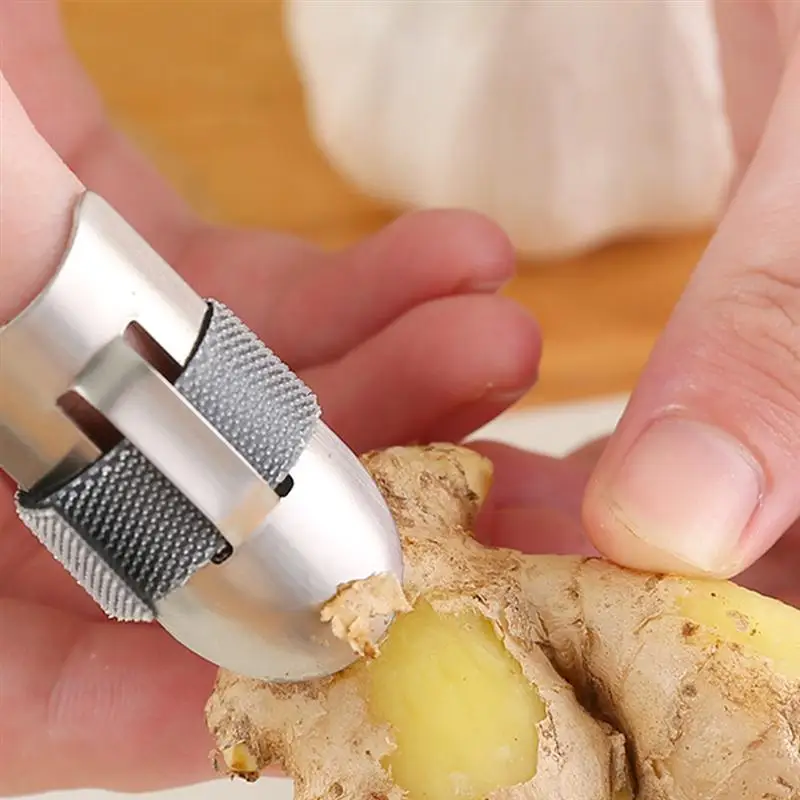 Наконечники для пальцев на кухню (2 шт.), настраиваемые, из нержавеющей стали, инструменты для защиты ногтей при нарезке, нарезании, очистке и обдирании (Артикул A35).