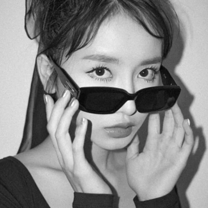 

Солнцезащитные очки Lunettes для женщин, маленькие линзы, солнцезащитные очки в стиле панк, мужские очки, брендовые дизайнерские очки, солнцеза...