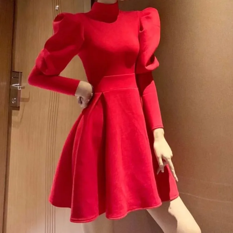 

Зимнее красное рождественское платье MUMUZI, женское трикотажное мини-платье с высоким воротником и длинным рукавом-фонариком, женские коротк...