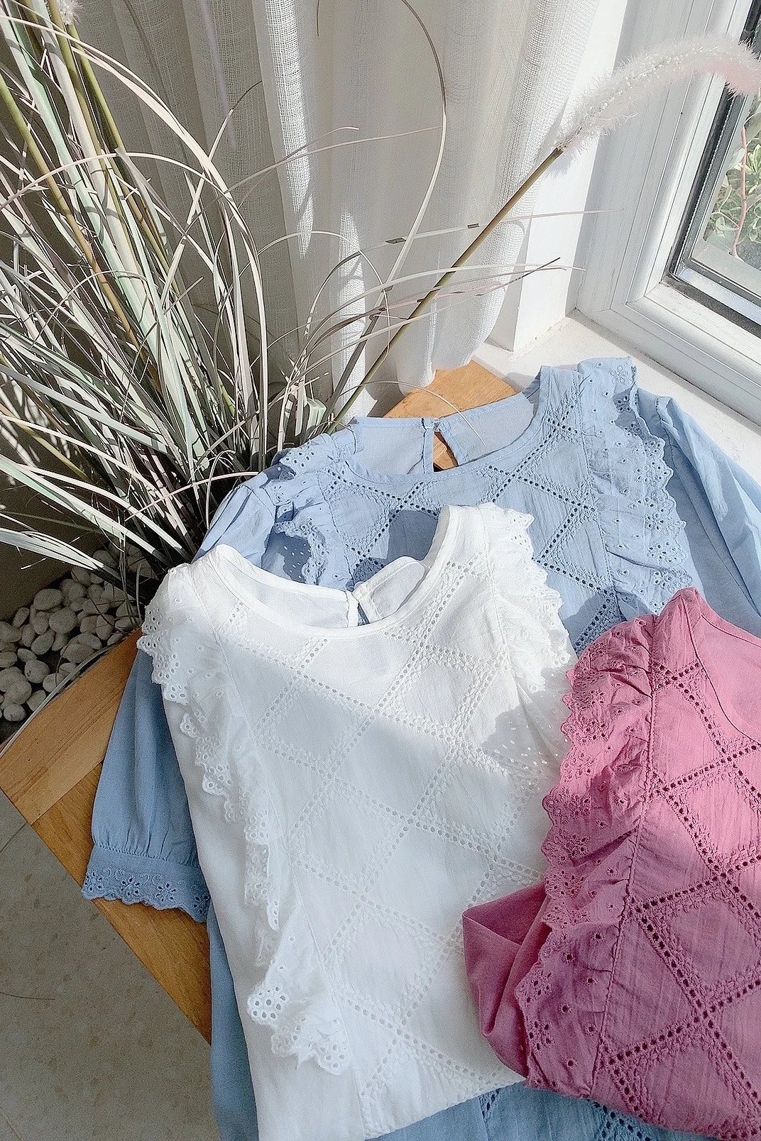 

Summer new solid embroidery shirt women short sleeve casual top