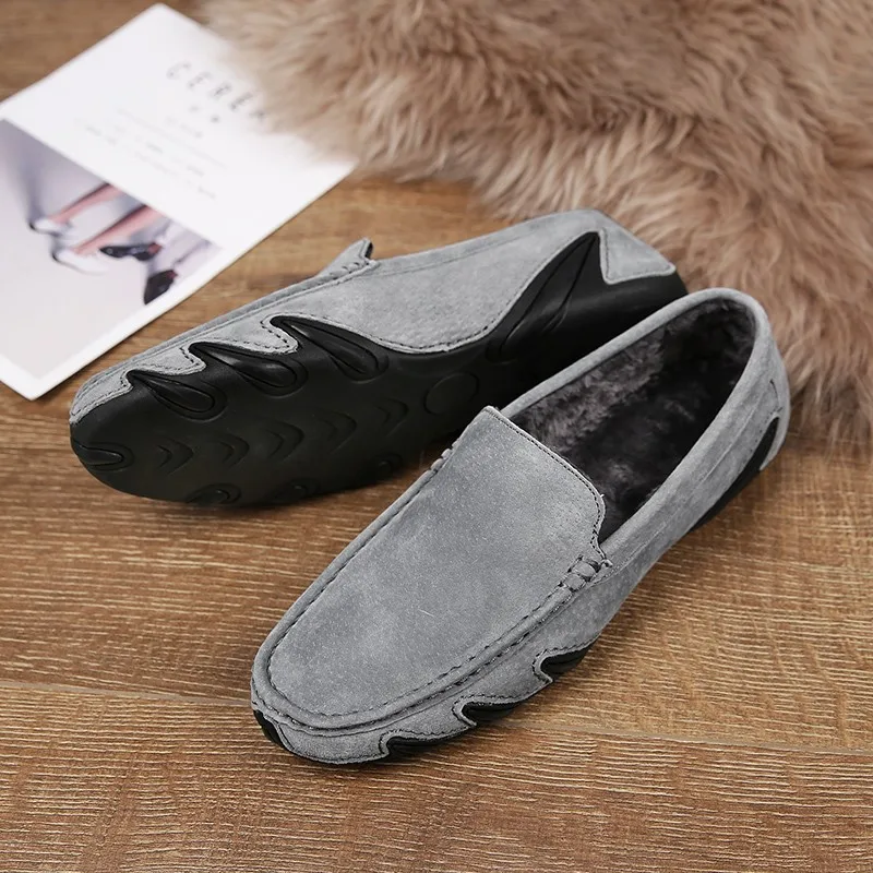 

2020 New Men's Casual Loafers Winter Warm Men's Shoes Men's Soft Short Plush Fashion Shoes Comfortable Driving Shoes38-46