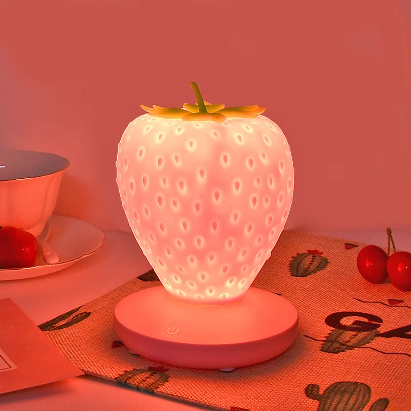 Pink Usb зарядка 3D Клубника силиконовый светодиодный светильник сенсорный Ночной светильник для украшения спальни Новинка светильник настольные лампы - Цвет: Pink