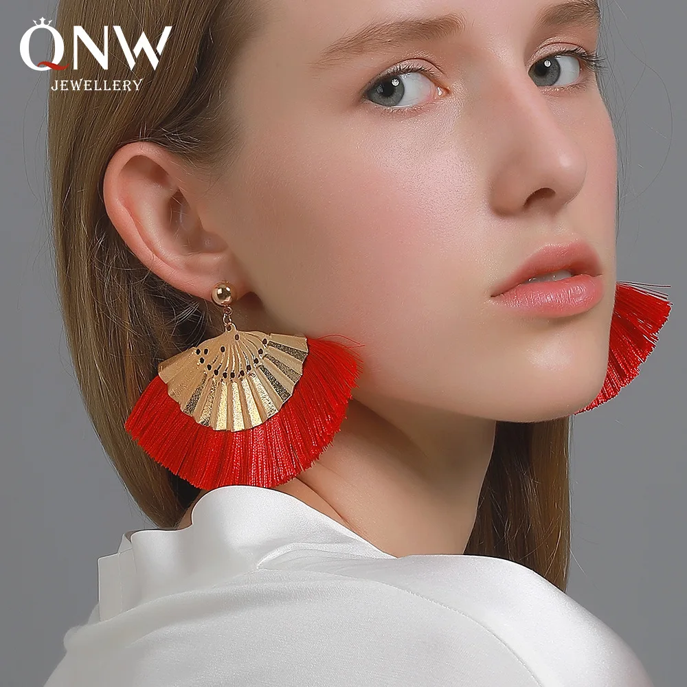 

Fashion Fan-Shaped Tassel Earrings Exaggerated Personality Exaggerated Frosted Earrings Retro Geometric EarringsQW121