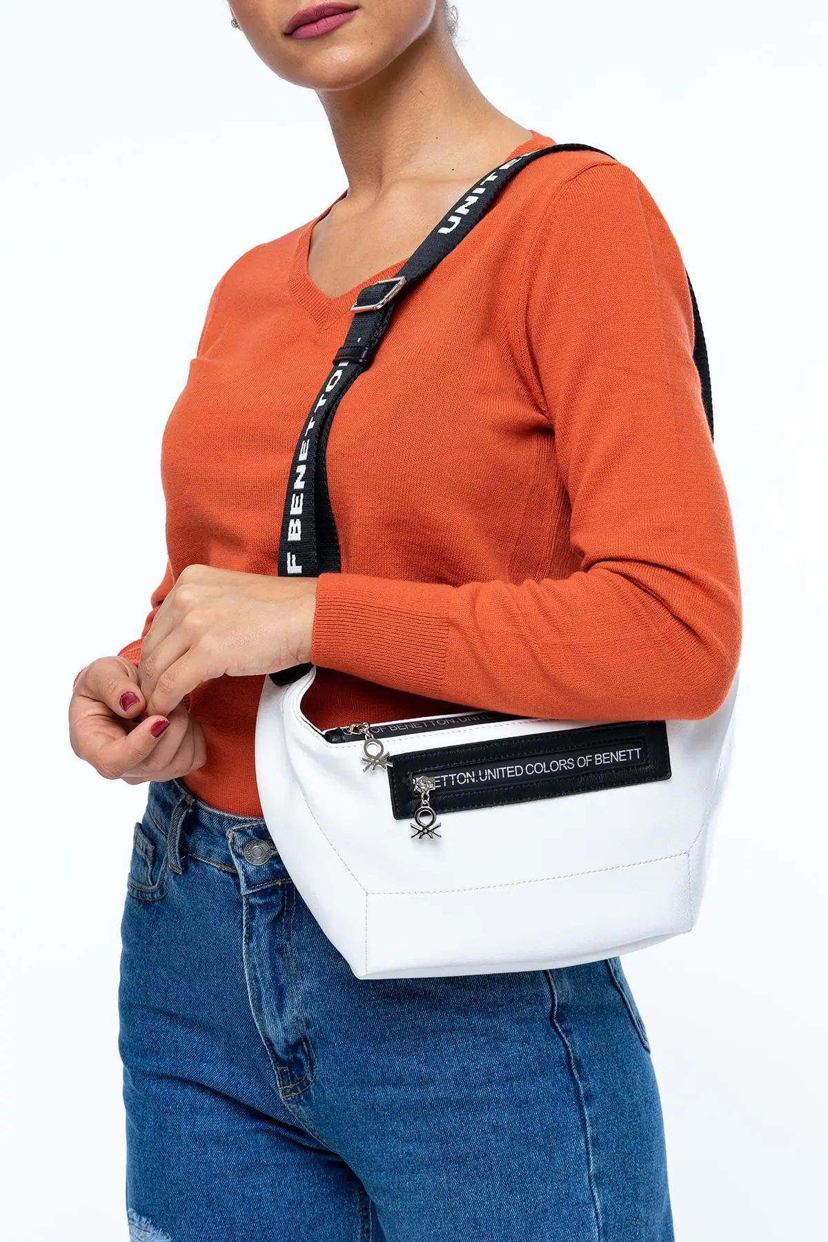 

White-Black Women Waist Bag BNT134