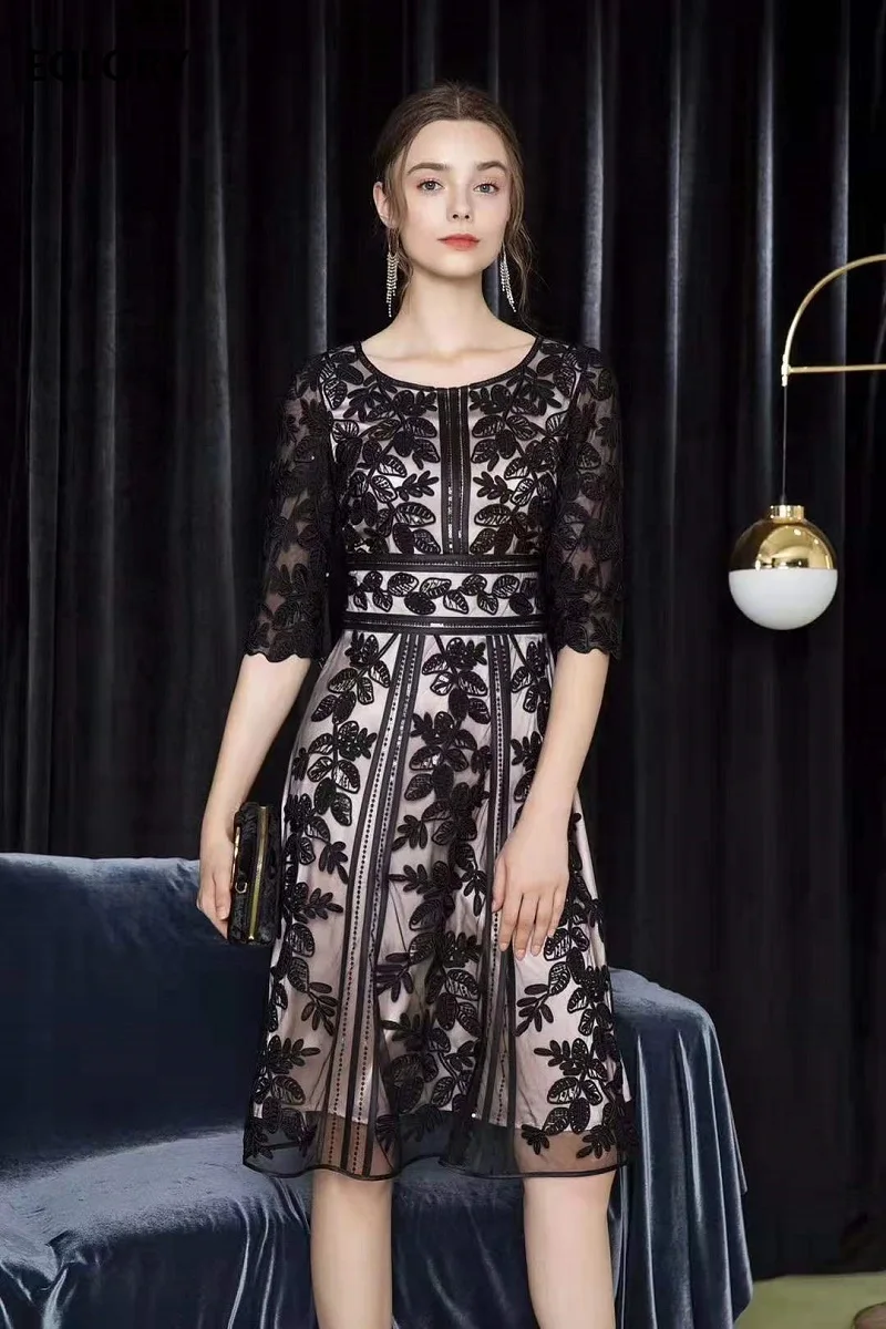 

Женское платье с блестками и вышивкой, черное, красное, розовое облегающее платье для вечеринки, весна-лето 2020