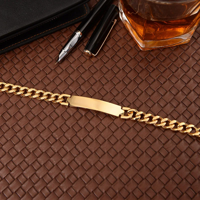 2021Custom Couple Bracelets Name Steel Bracelet, Personalized Engraved Steel lBracelet For  Women and MAN Bracelet OnChristmas