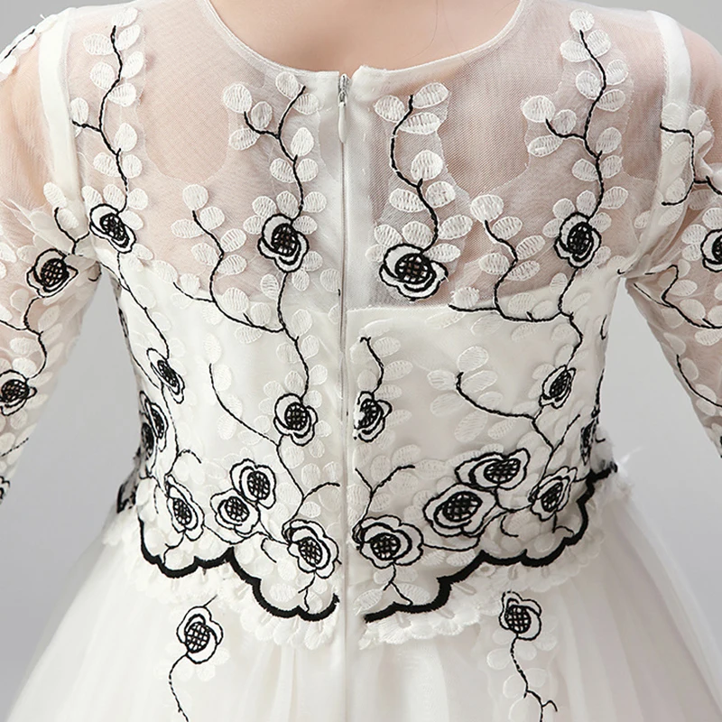 

Flower Girl Dresses Illusion Luxury White Embroidery Ball Gown Knee-Length Lace O-Neck Bow Half Kids Party Princess Skirt D349