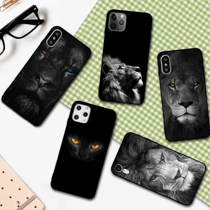 

YNDFCNB Animals The Lion Phone Case for iPhone 11 12 13 mini pro XS MAX 8 7 6 6S Plus X 5S SE 2020 XR cover