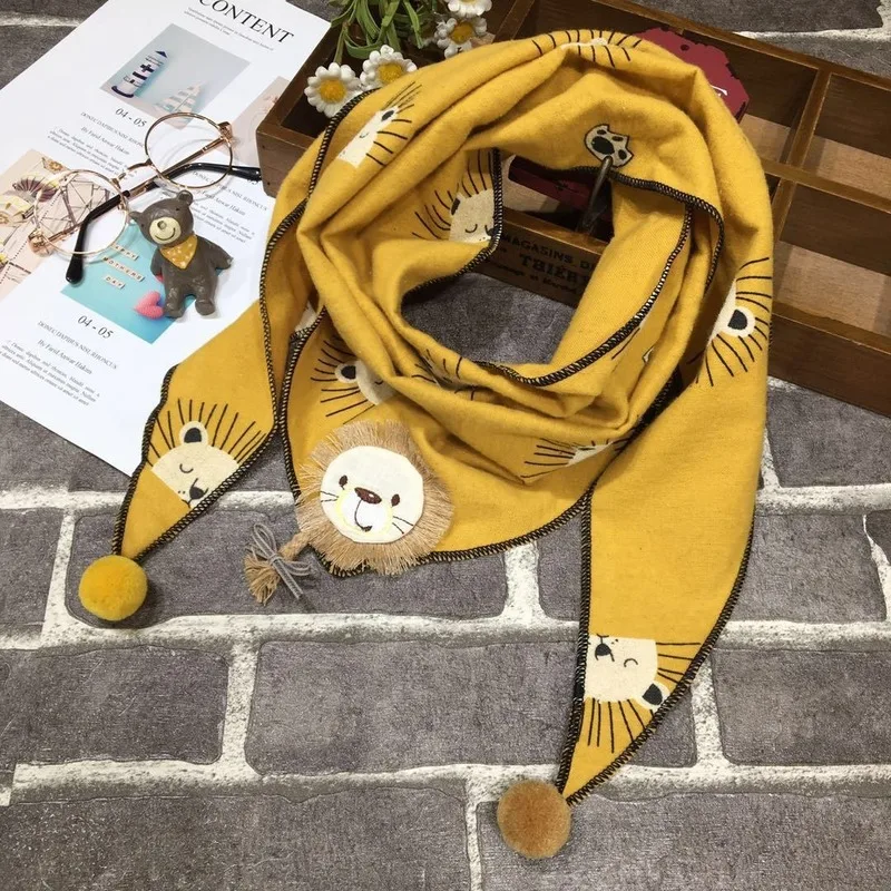 New little lion children's triangle towel Korean version of the wild scarf autumn and winter cartoon boys girls | Аксессуары для