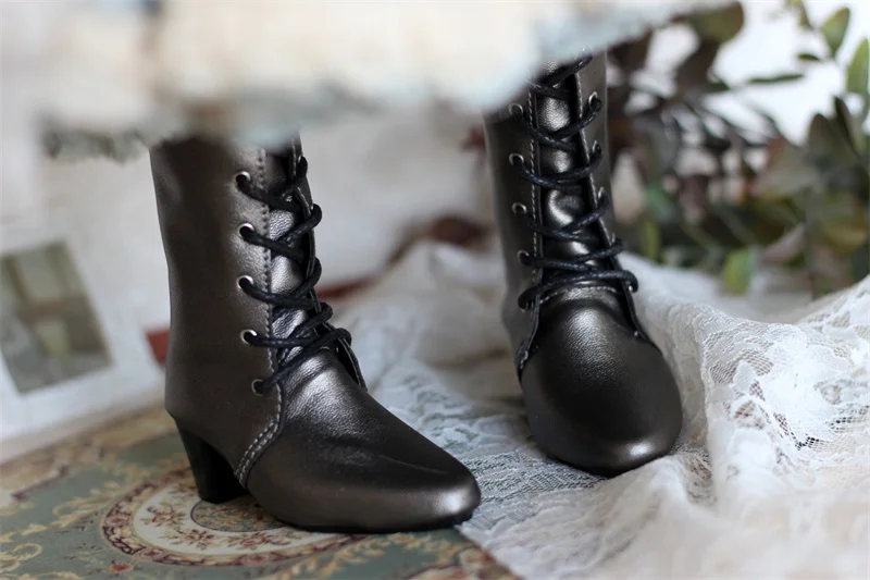 

BJD 3 point high heel Martin boot