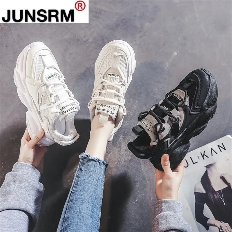 

2021 New Women Chunky Sneakers Designer Dad Shoes Platform Shining Black White Ladies Ulzzang Fashion Leather Casual Shoe Woman